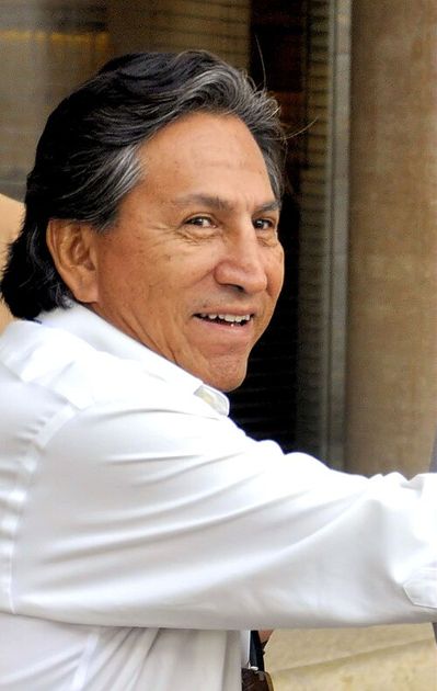 Alejandro Toledo es trasladado a hospital por presión alta y complicaciones cardíacas