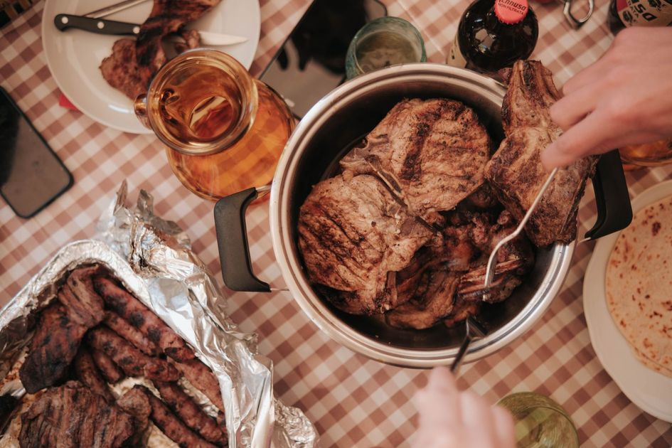 Autoridades cusqueñas intensifican controles sanitarios por el consumo de carne en Todos Santos